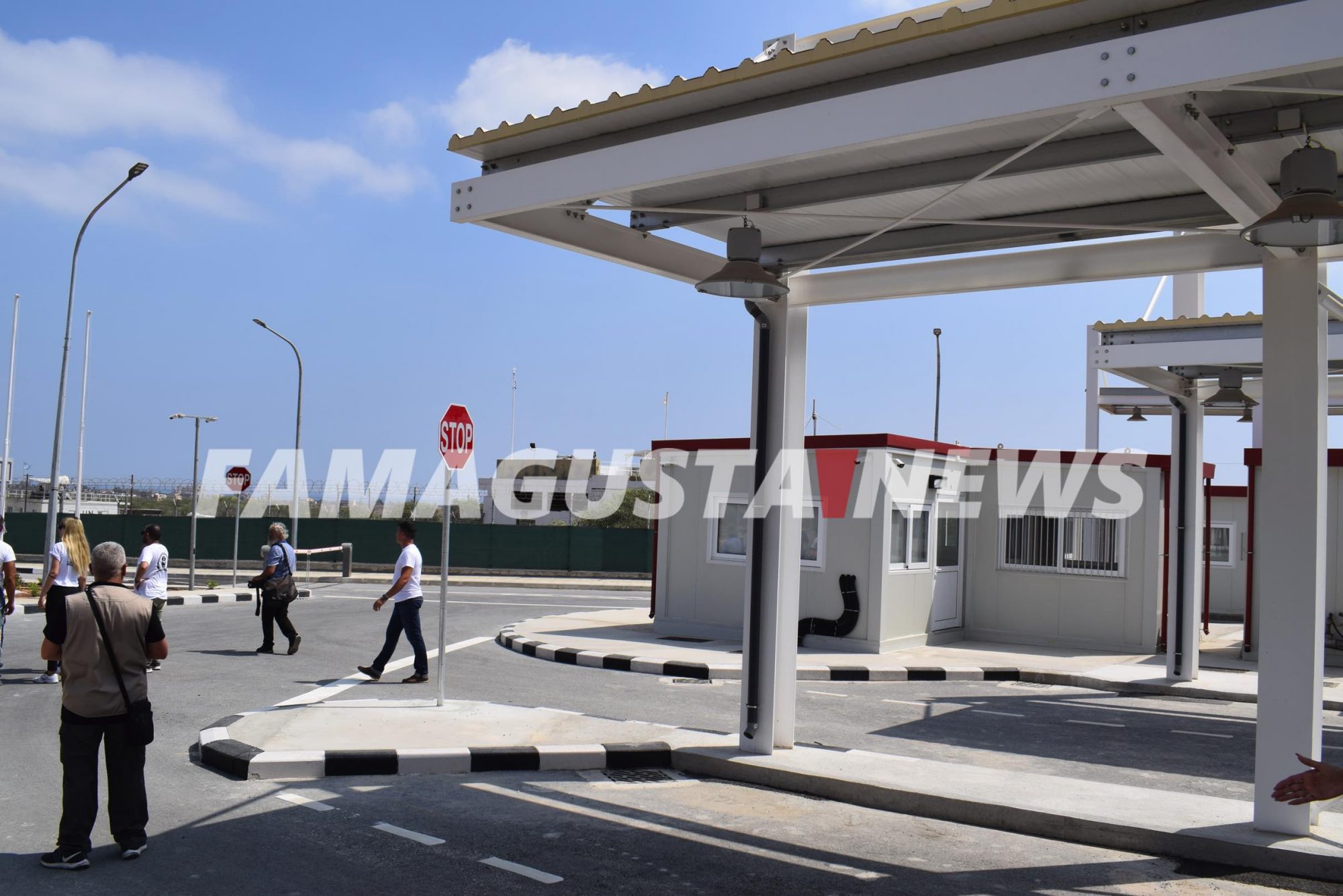Εικόνες εντός του οδοφράγματος Δερύνειας από την πλευρά των ελεύθερων περιοχών
©Famagusta.News