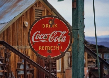 Το επτασφράγιστο μυστικό που κρύβει η Coca Cola για πάνω από 130 χρόνια