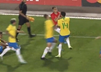 Βίντεο: Αγριο ξύλο σε ματς Βραζιλίας‑Χιλής