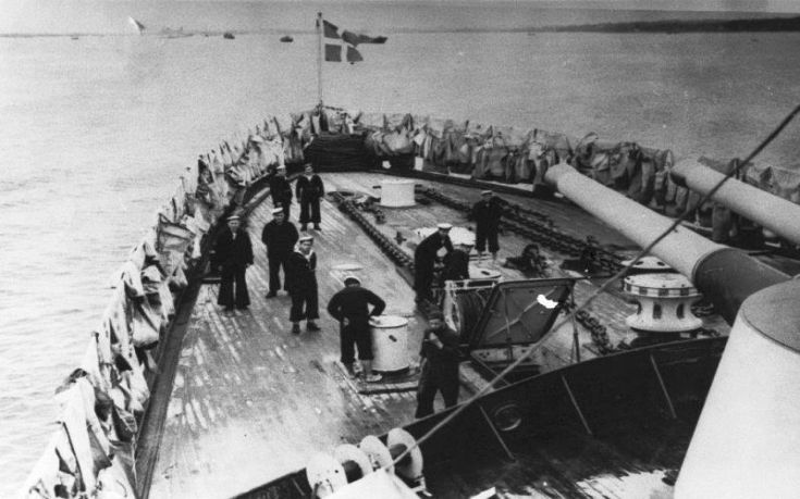 averof-bow-cannon-tower