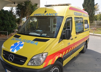 ΑΣΘΕΝΟΦΟΡΟ