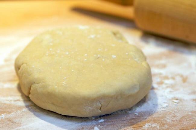 oles-oi-vasikes-zymes-se-ena-arthro-zymi-sfoliata-koyroy-kroystas-pites-pitsa-krepes-peinirli-tyropitakia-kroyasan-psomi-toy-tost