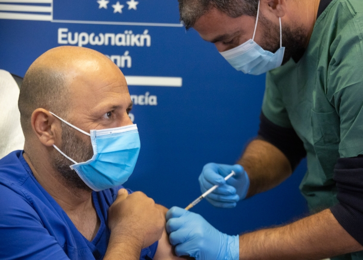Εμβολιασμός στο Γενικό Νοσοκομείο Αμμοχώστου
Γενικο Νοσοκομείο Αμμοχωστου, Ελεύθερη Περιοχή Αμμοχώστου, Κύπρος
Εμβολιασμός στο Γενικό Νοσοκομείο Αμμοχώστου

//
Vaccination at Ammochostos General Hospital 
Ammochostos  General Hospita;Ammochostos, Cyprus
Vaccination at Ammochostos General Hospital