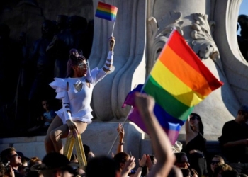 Ουγγαρία: Aπαγορεύει με νόμο να προωθείται η ομοφυλοφιλία